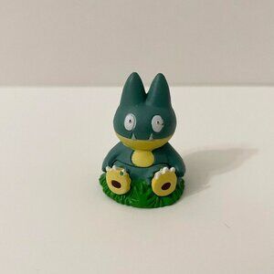 Munchlax Nintendo Pokemon Mini Figure 1.5 Inch Tall Toy